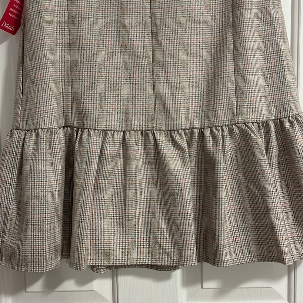 Gal Meets Glam Philippa Plaid Sleeveless Dress with Bow - Picture 8 of 11